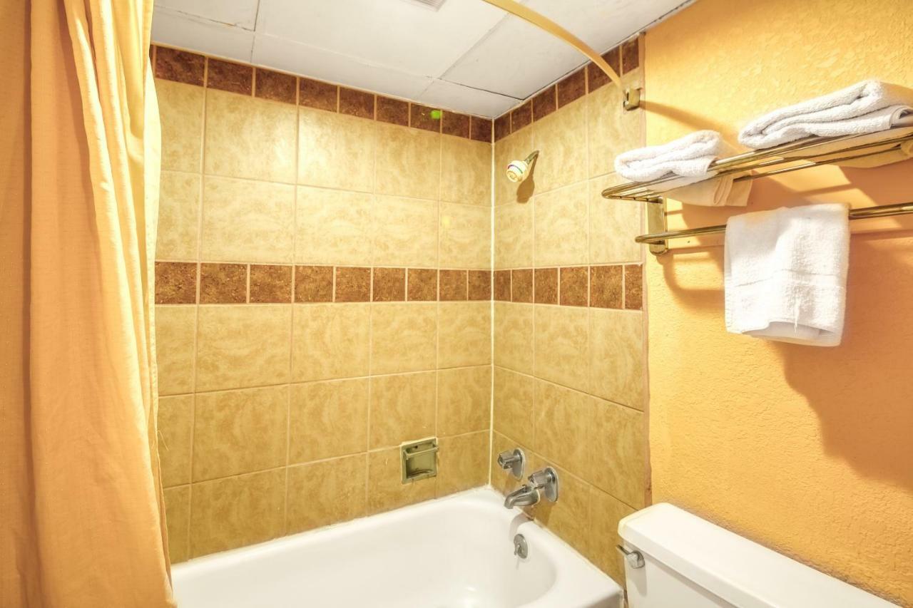 Budget Inn And Suites Crowley Kültér fotó
