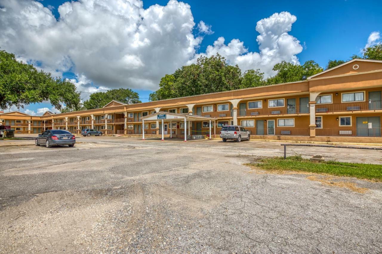 Budget Inn And Suites Crowley Kültér fotó